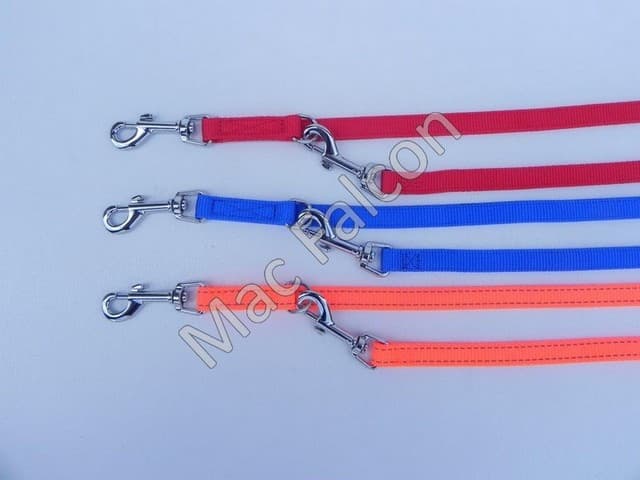Hunting dogs training leashes 15 mm wide and 250 cm long 3-position adjustable
