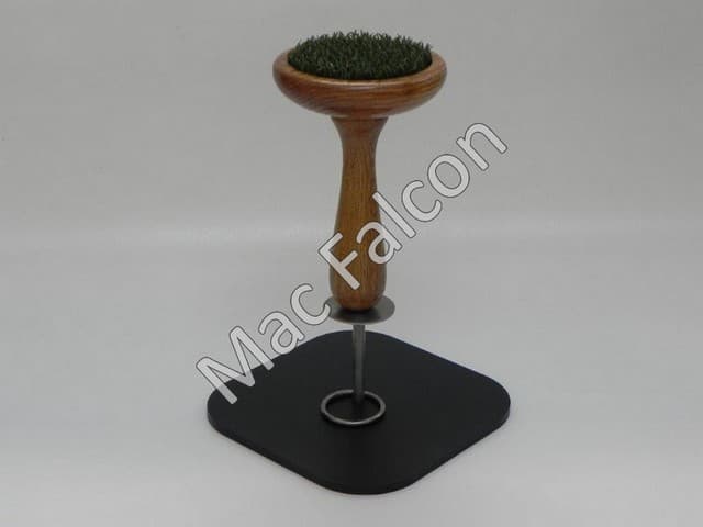 Mac Falcon - Indoor Dutch oak solid wooden falcon block with black steel base plate with stainless steel ring and pin - Number 5