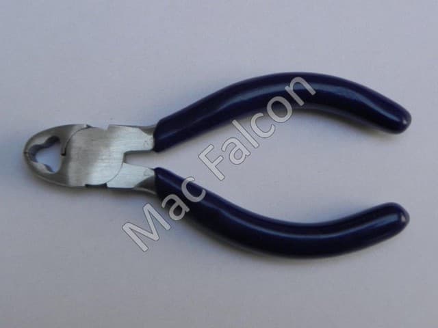 Tail mount pliers